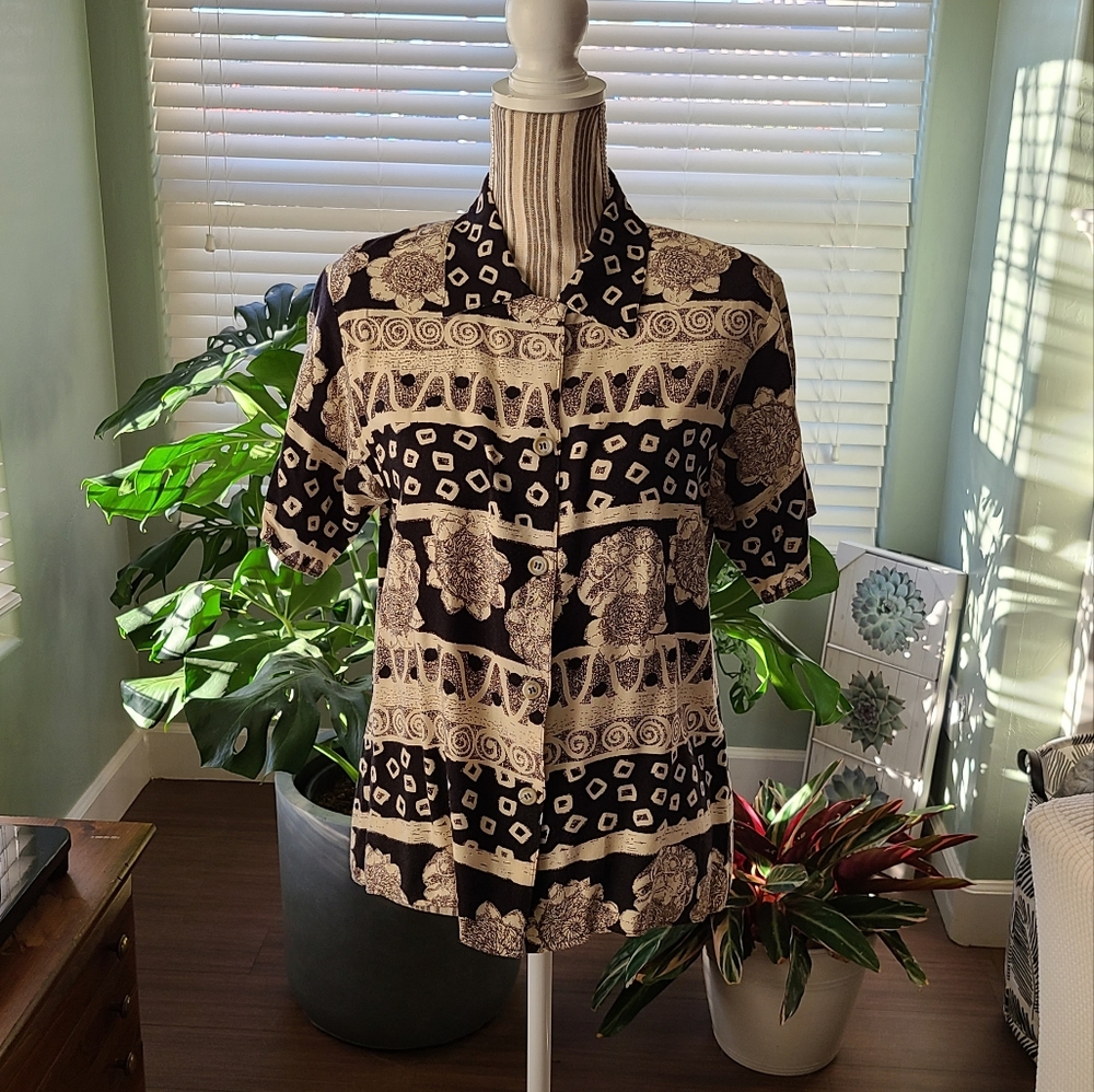 Ann Hill Petites Mixed Print Button Down